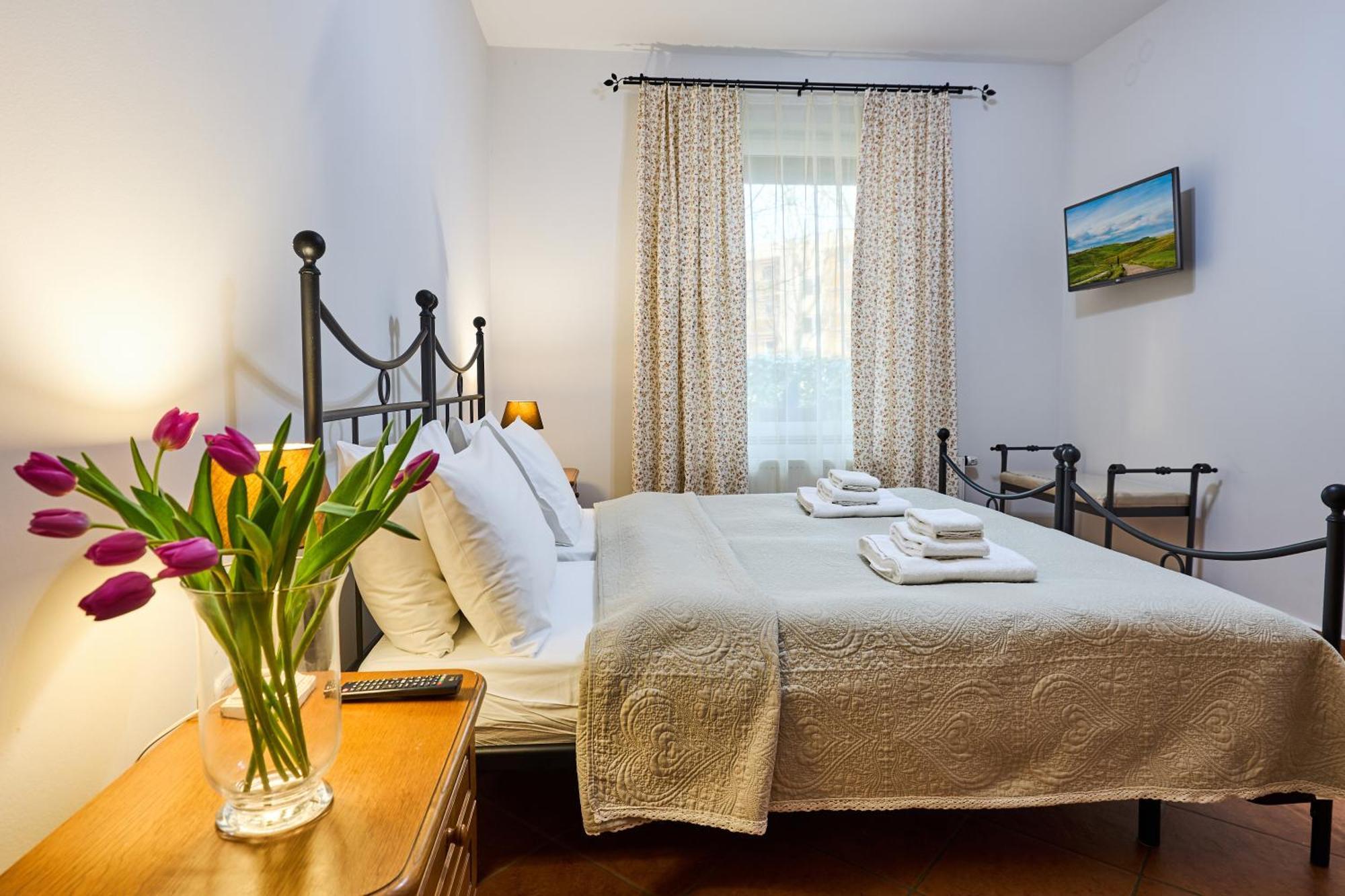 Villa Toscana Hajduszoboszlo Ngoại thất bức ảnh